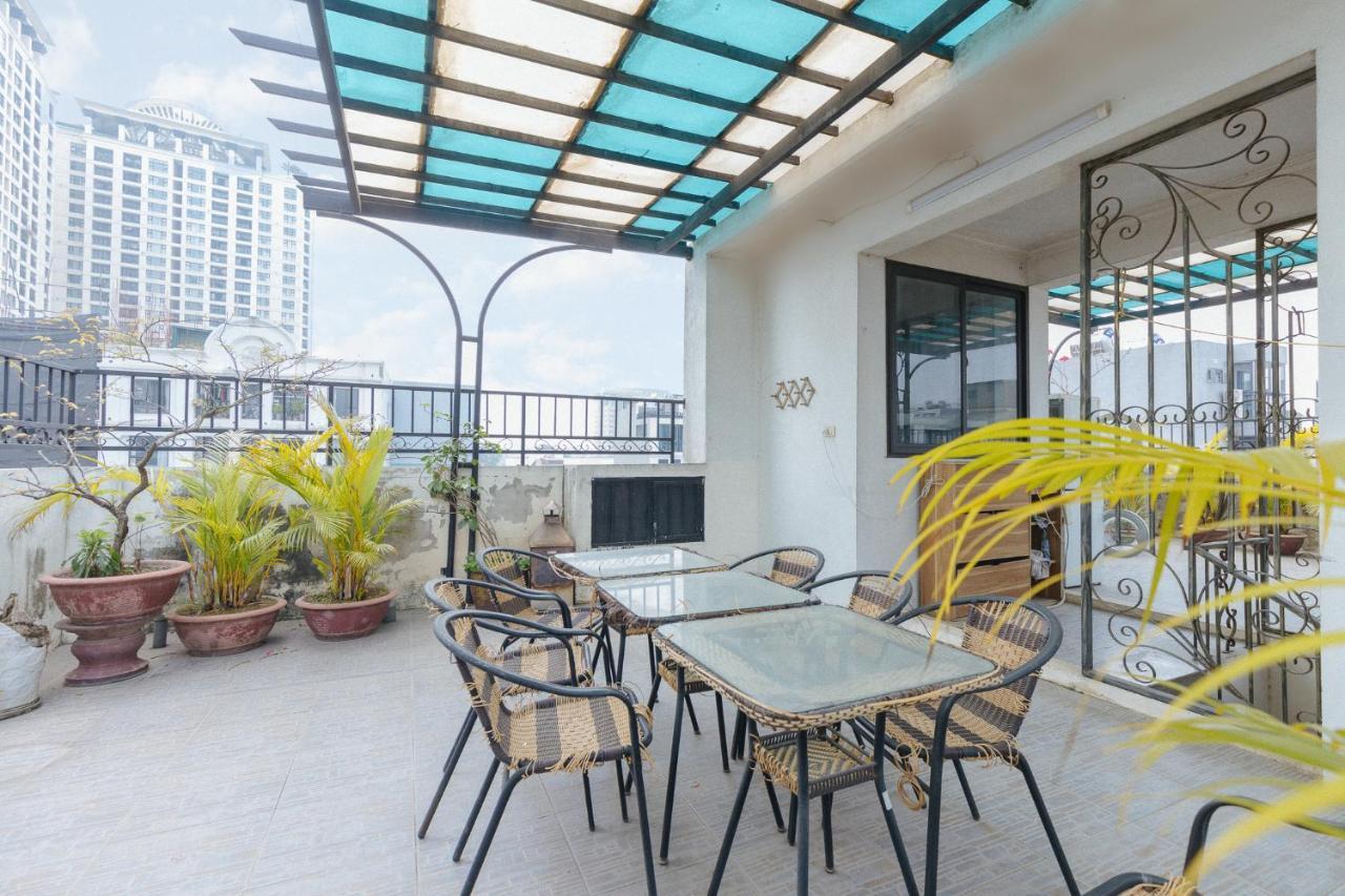 T98 Westlake Quang An - Tay Ho Center Garden View Studio! Ханой Екстер'єр фото