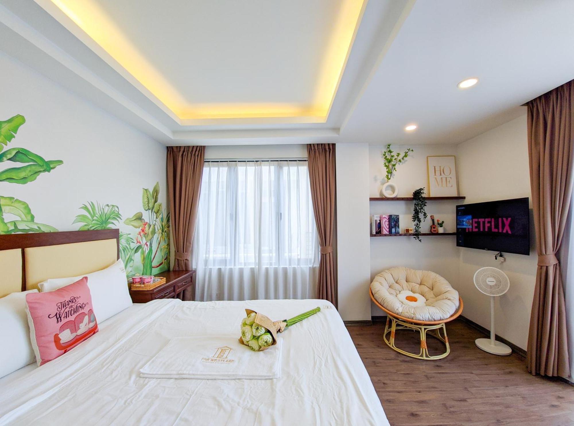 T98 Westlake Quang An - Tay Ho Center Garden View Studio! Ханой Екстер'єр фото