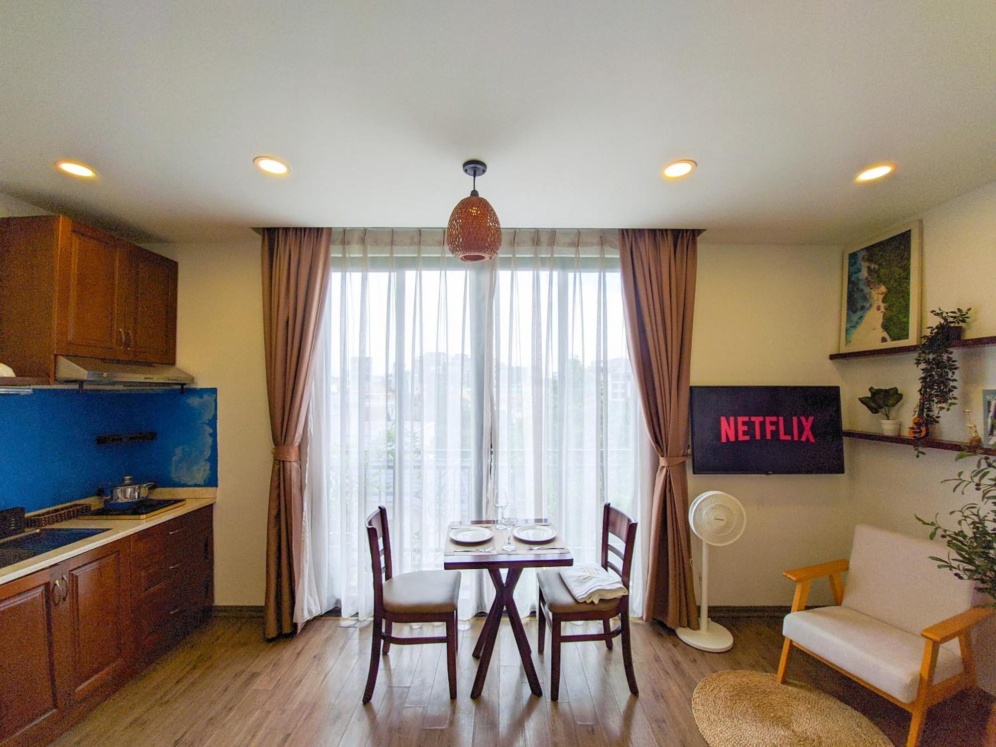 T98 Westlake Quang An - Tay Ho Center Garden View Studio! Ханой Екстер'єр фото