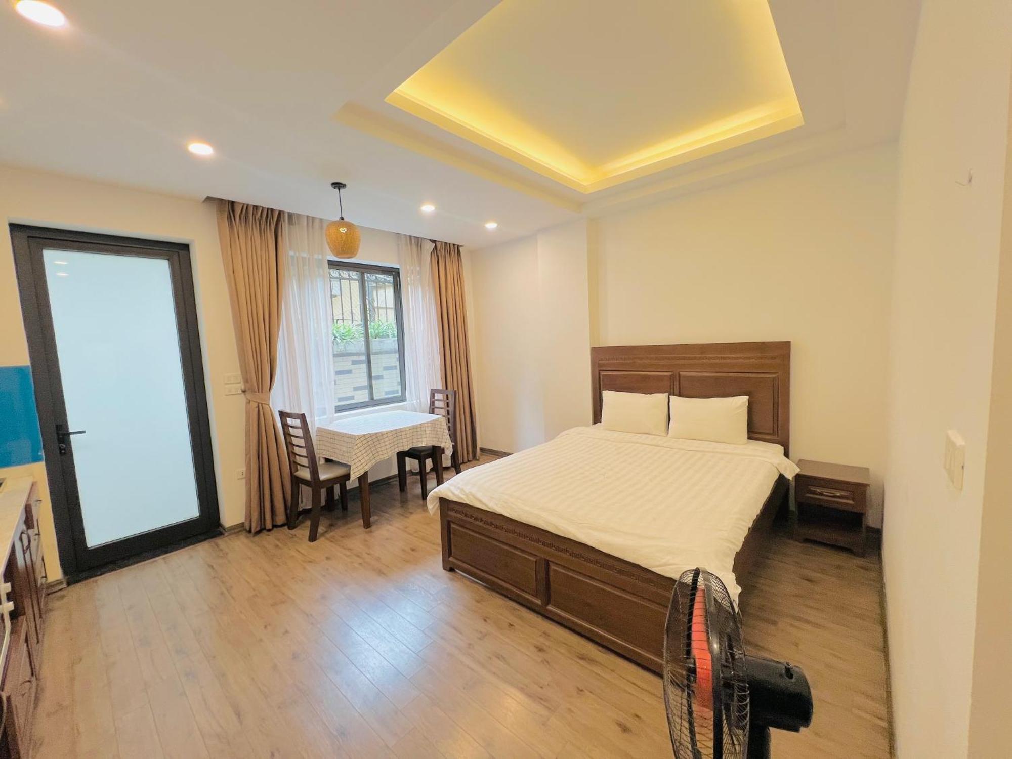 T98 Westlake Quang An - Tay Ho Center Garden View Studio! Ханой Екстер'єр фото